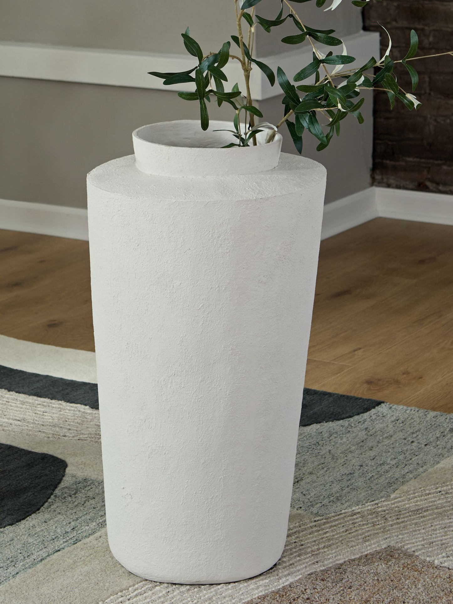Flurinworth - Vase - 29" - Cream