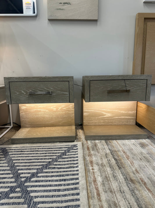 Set of Nightstands (2 included)
