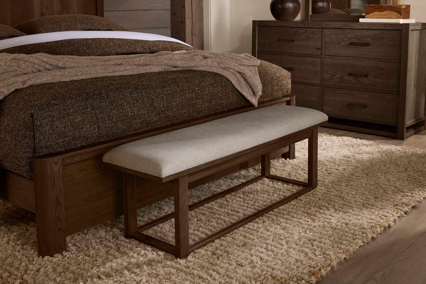 Lodge & Loft - Upholstered Bench - Ivory Cream