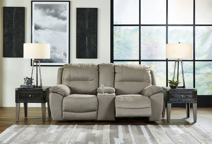 Next-Gen Gaucho - DBL Rec Loveseat w/Console - Putty